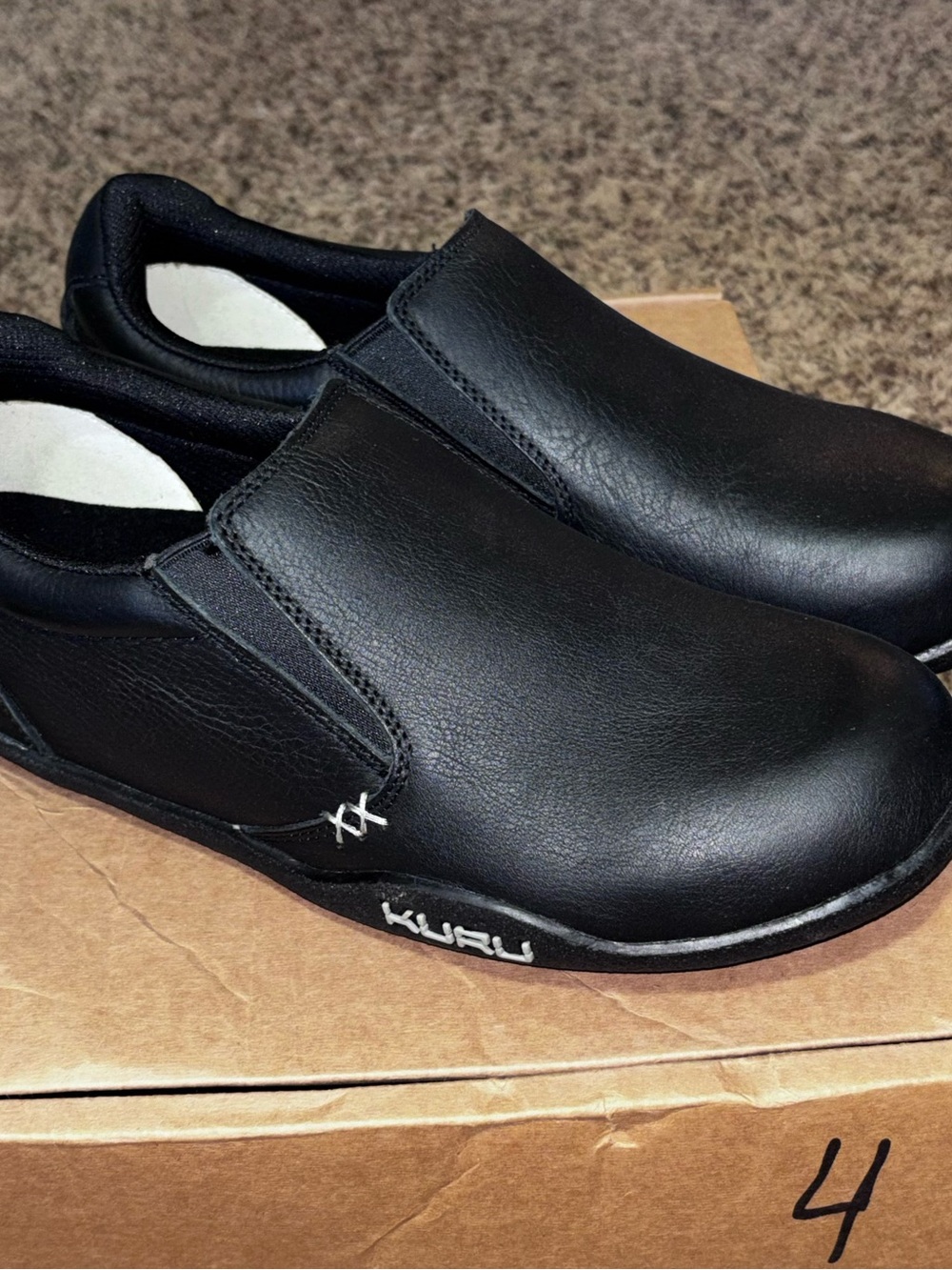 Kuru Womens Kivi Slip On Sneakers 10.5 Jet Black Fog Gray Leather Anti Slip Wide